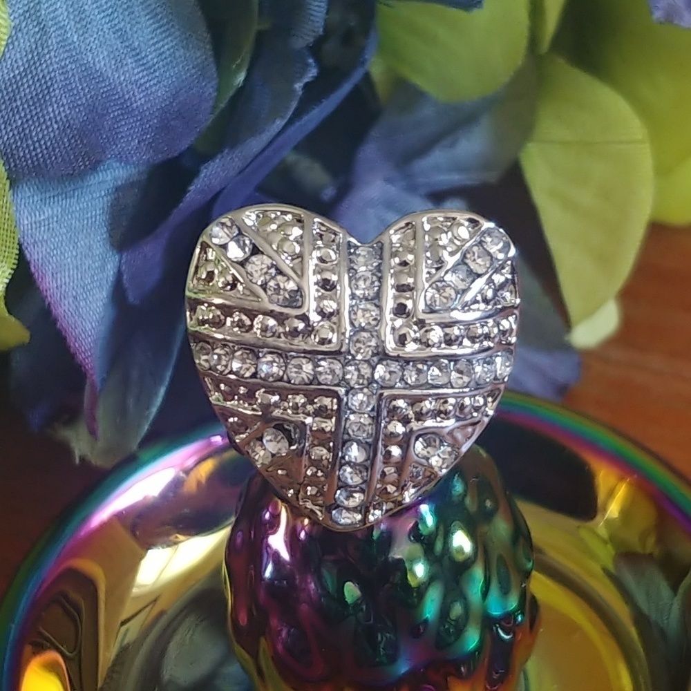 Silver Rhinestone Crystal Heart Ring